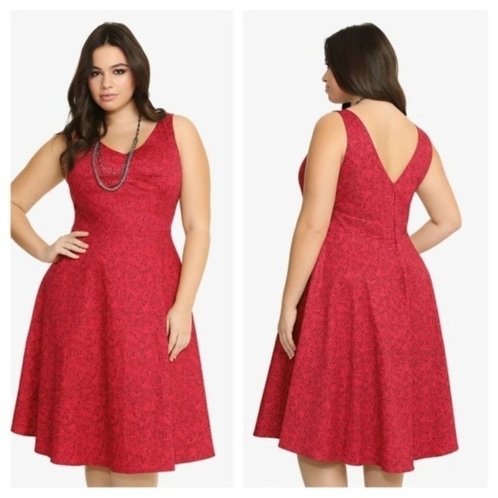 DISNEY x Torrid Minnie Mouse Floral Red Retro Dress Size 12 DEADSTOCK